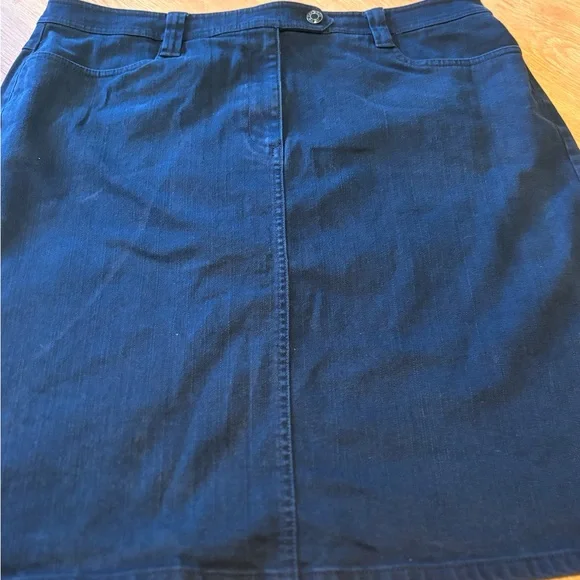 Talbots Black Denim A-Line Knee-Length Skirt - Picture 2 of 5